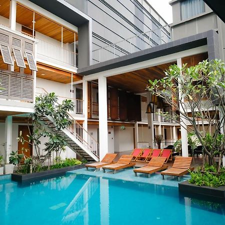 Nanda Heritage Hotel Бангкок Екстер'єр фото